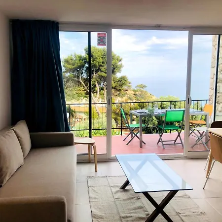 Sunandbed Punta Del Cavall Apartmán